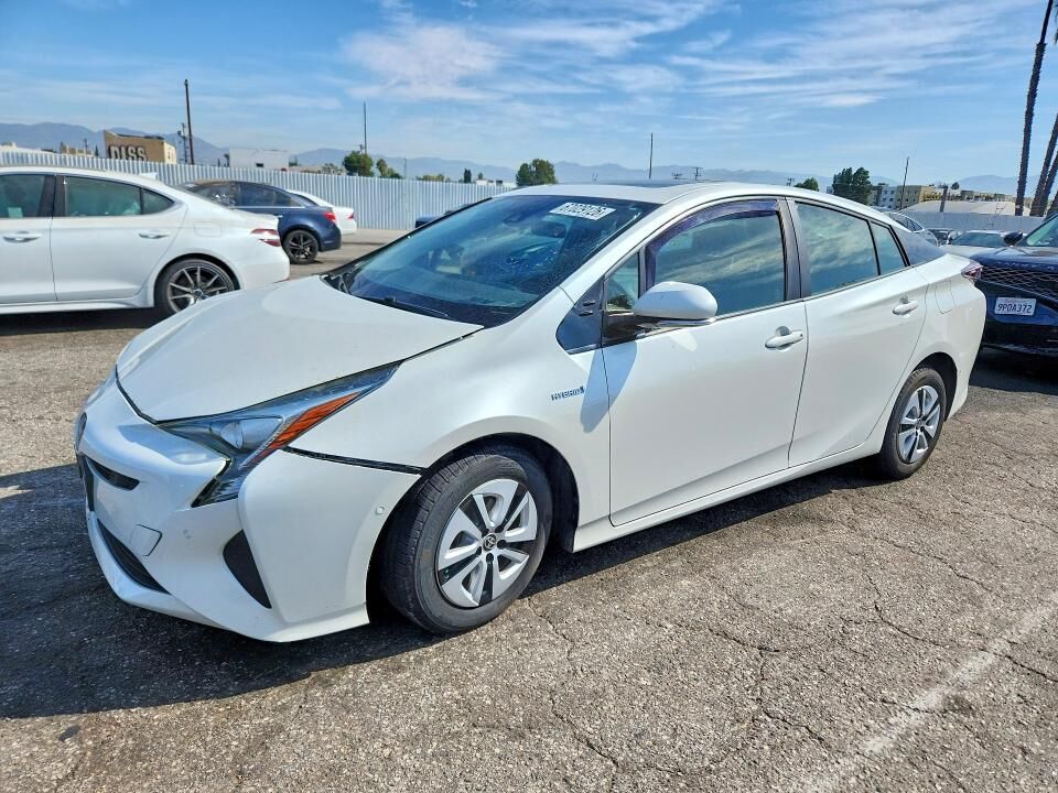 2018 TOYOTA PRIUS