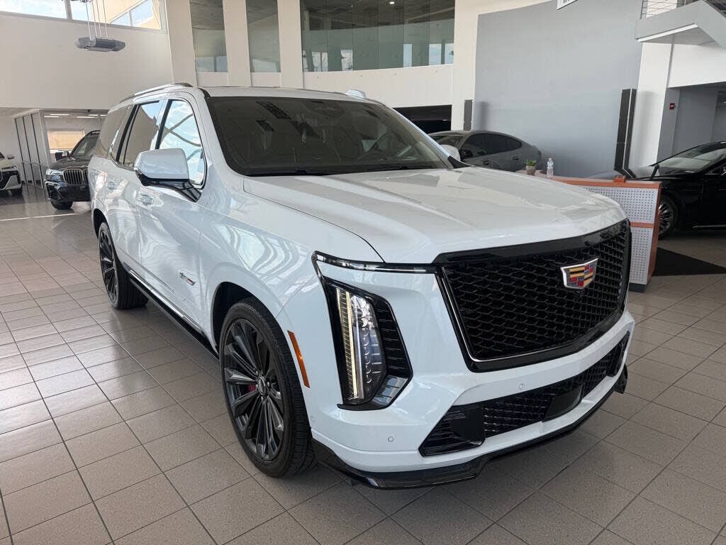 2026 CADILLAC Escalade