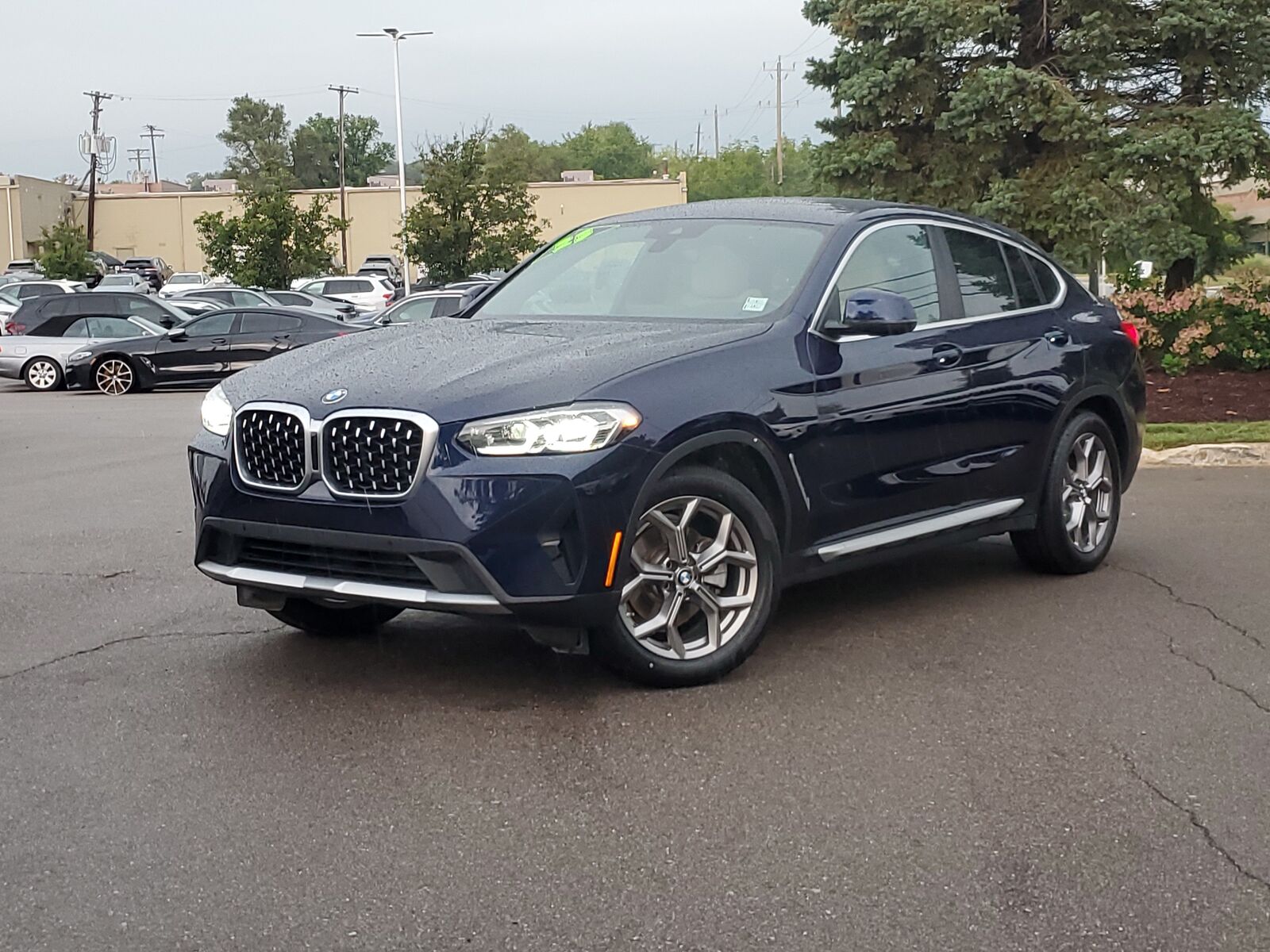 2023 BMW X4