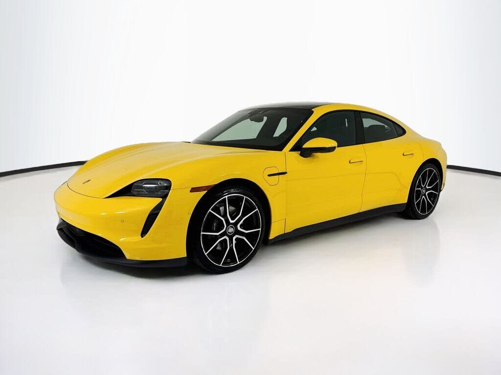 2024 PORSCHE Taycan