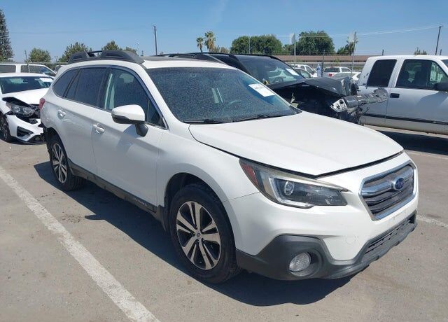 2018 SUBARU Outback