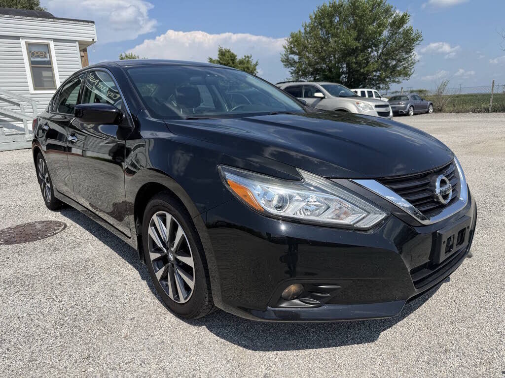 2016 NISSAN Altima
