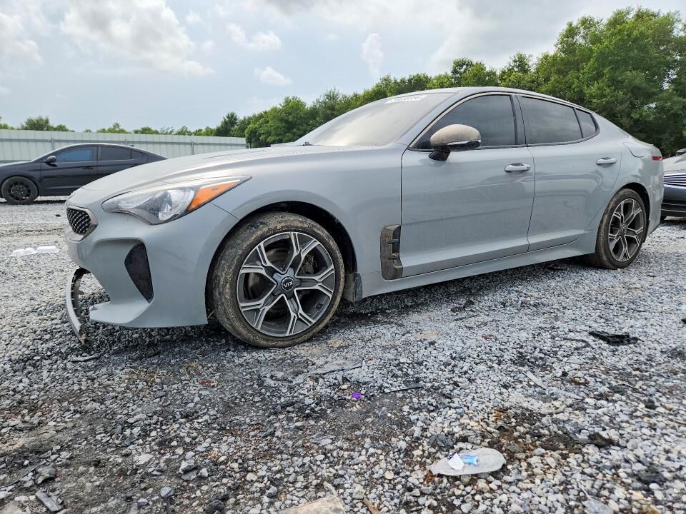 2021 KIA Stinger