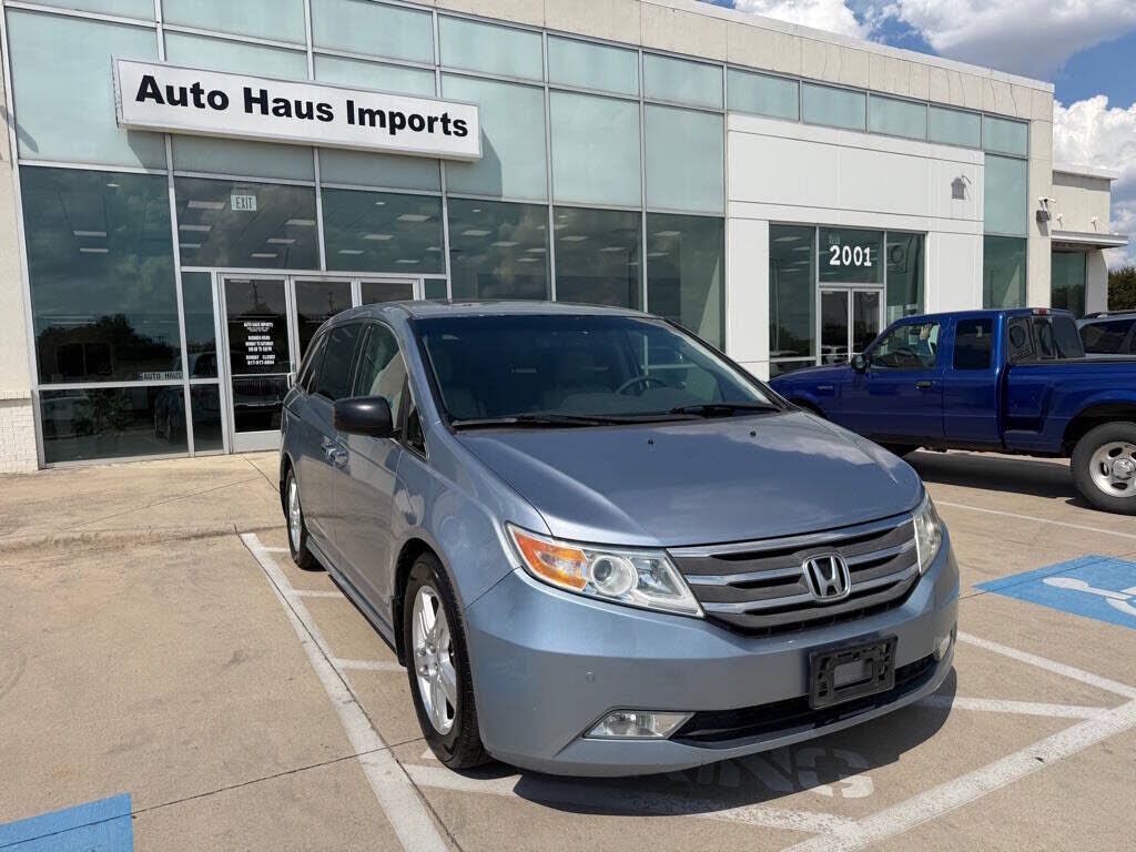 2011 HONDA Odyssey
