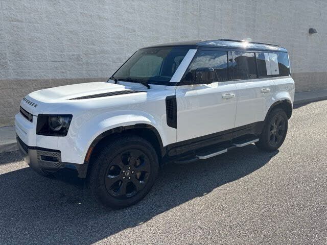2022 LAND ROVER Defender