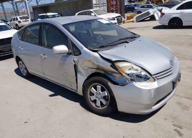 2004 TOYOTA PRIUS