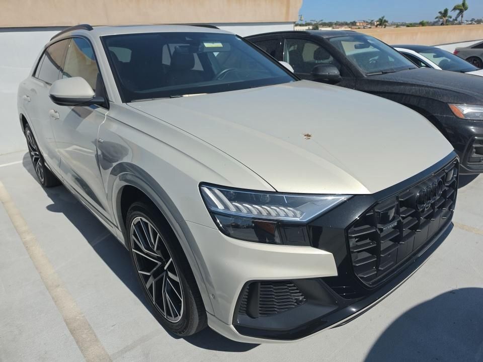 2023 AUDI Q8