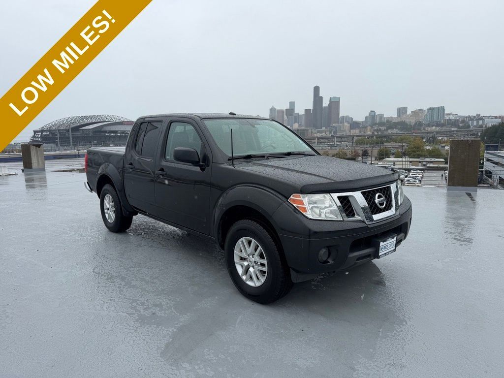 2017 NISSAN Frontier