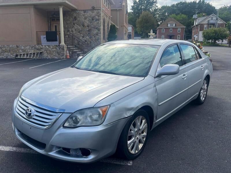 2009 TOYOTA Avalon