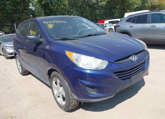 2010 HYUNDAI Tucson