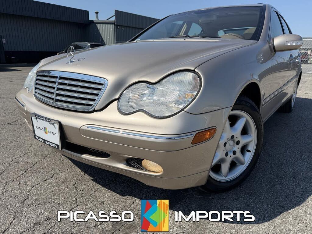 2001 MERCEDES-BENZ C-Class