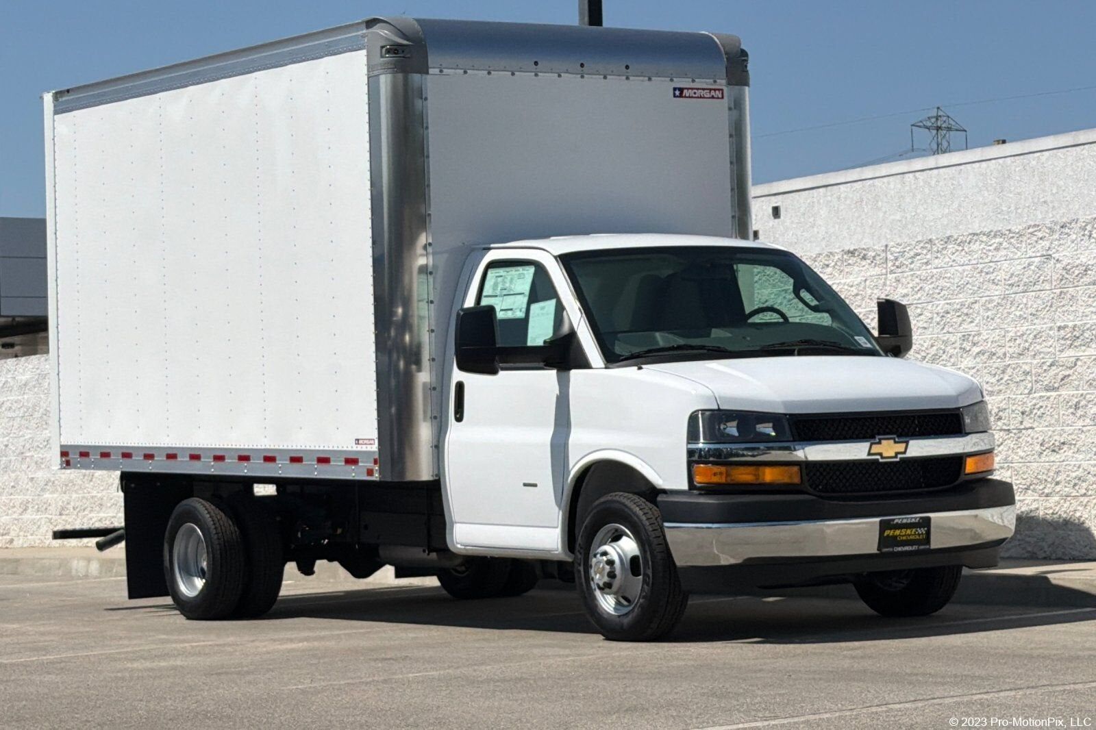 2026 CHEVROLET Express