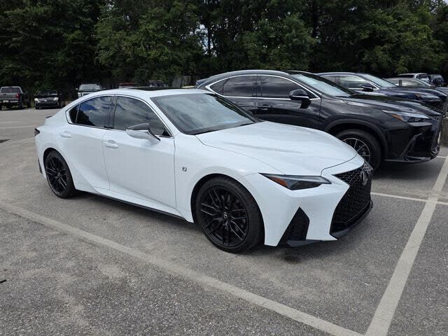 2023 LEXUS IS