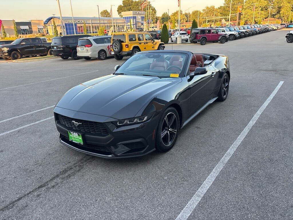 2024 FORD Mustang