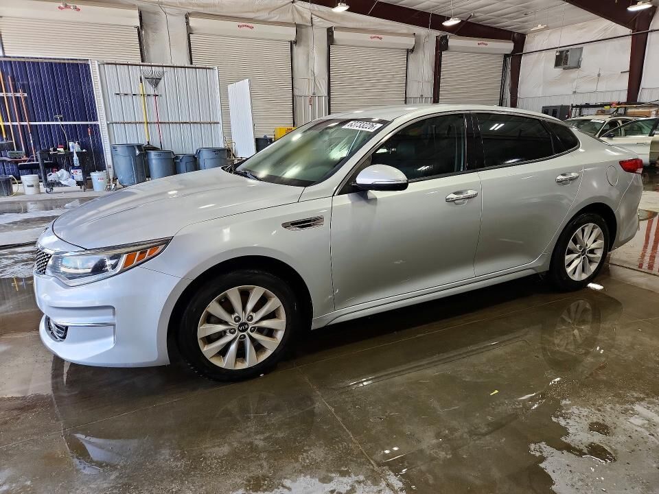 2017 KIA Optima