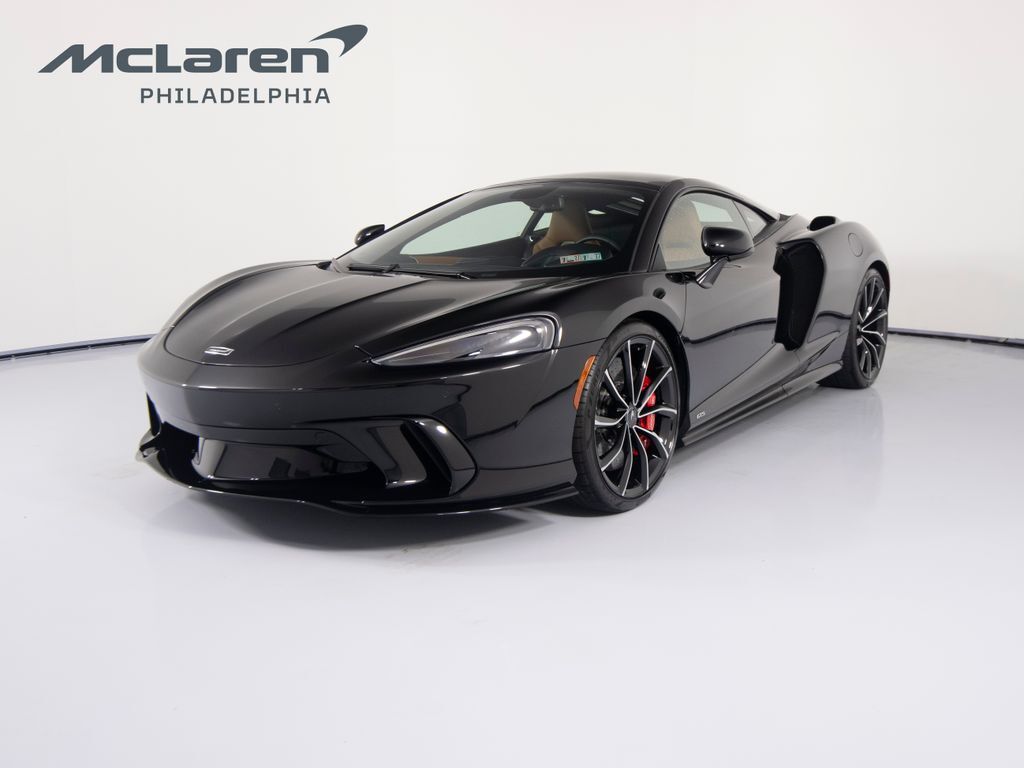 2027 MCLAREN GTS