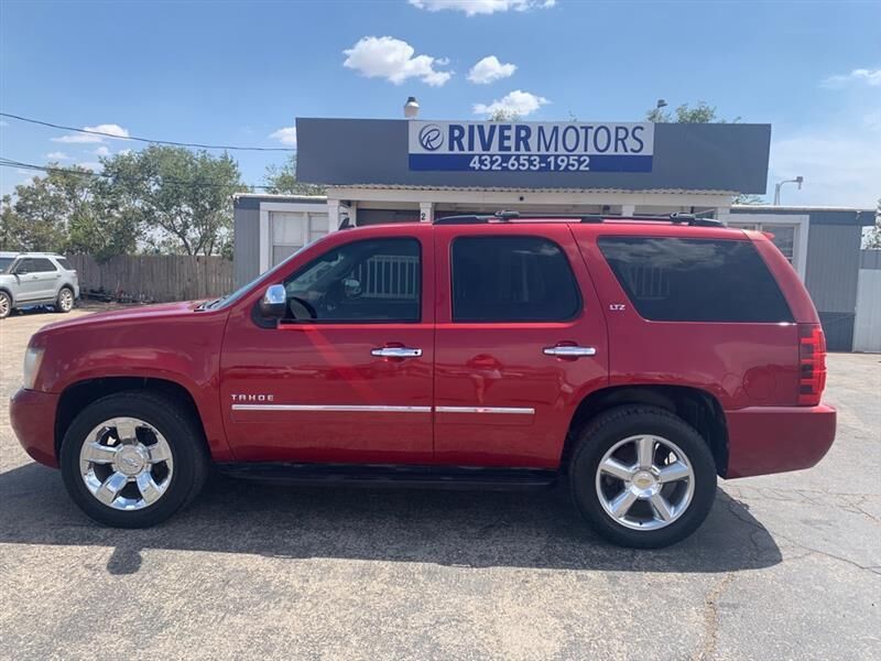 2012 CHEVROLET Tahoe