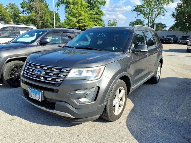 2017 FORD Explorer