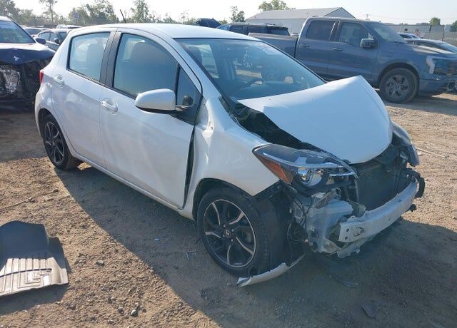 2015 TOYOTA Yaris