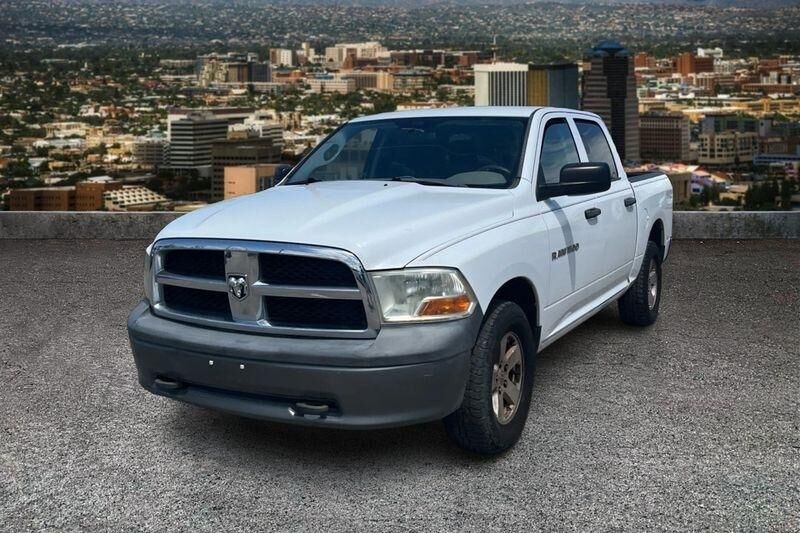 2011 DODGE Ram