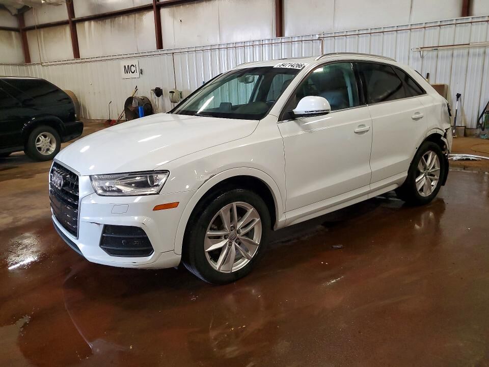 2016 AUDI Q3
