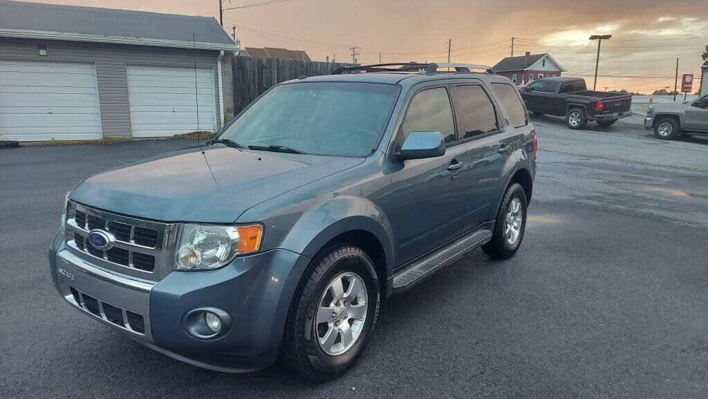 2010 FORD Escape