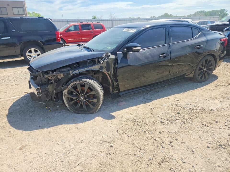 2017 NISSAN Maxima