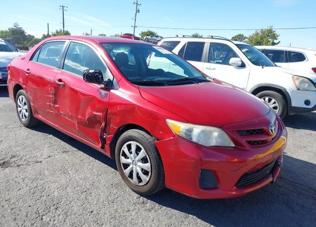 2011 TOYOTA Corolla
