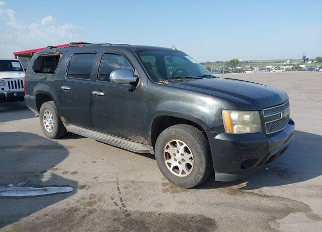 2010 CHEVROLET Suburban