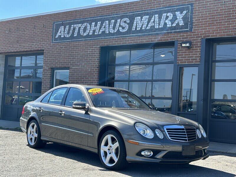 2009 MERCEDES-BENZ E-Class