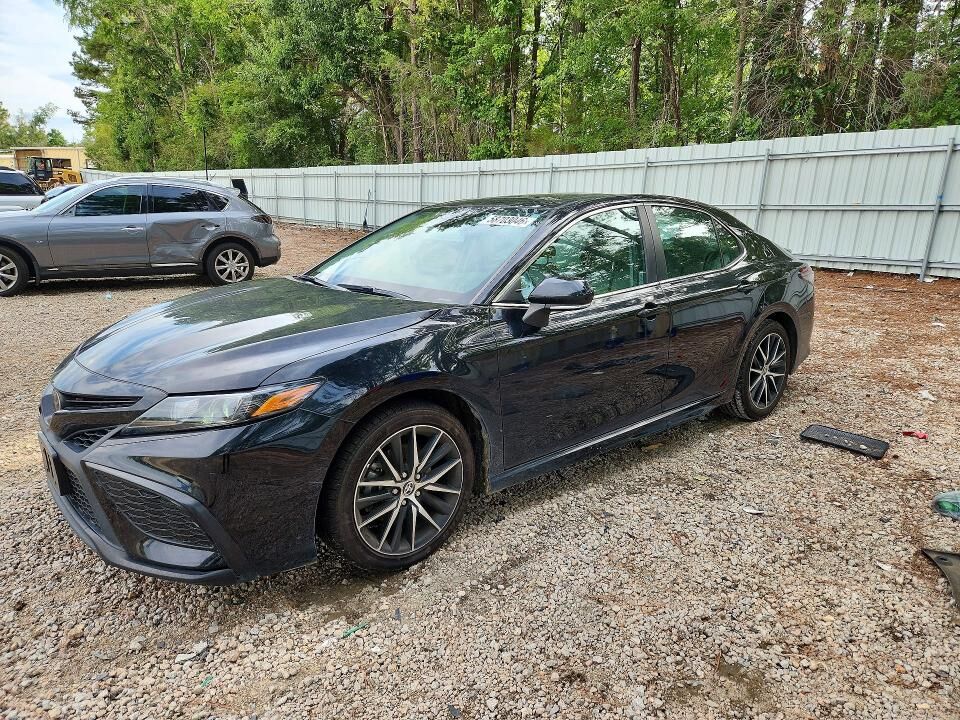2023 TOYOTA Camry