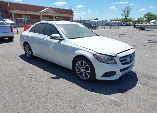 2016 MERCEDES-BENZ C-Class