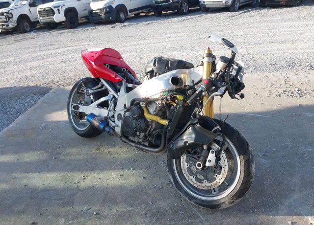2001 SUZUKI GSX-R1000