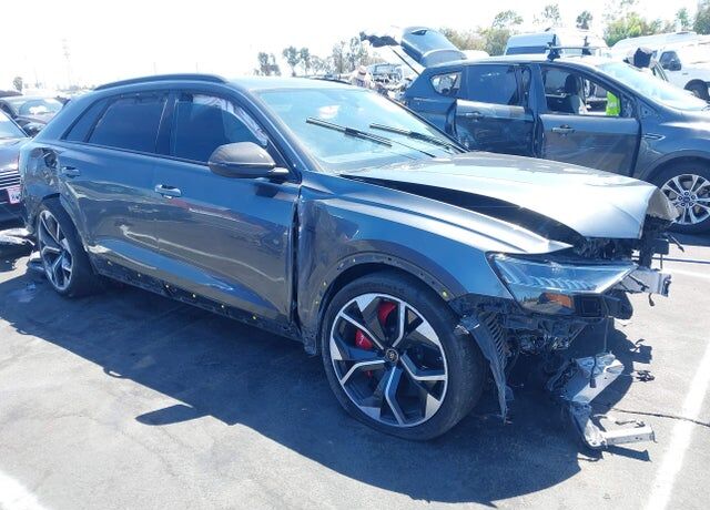 2021 AUDI RS Q8