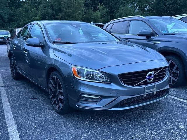 2018 VOLVO S60
