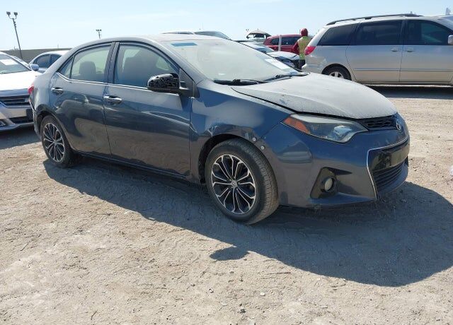 2015 TOYOTA Corolla