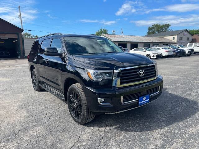2019 TOYOTA Sequoia