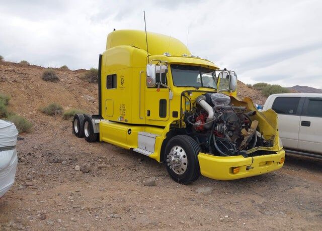2011 PETERBILT 386