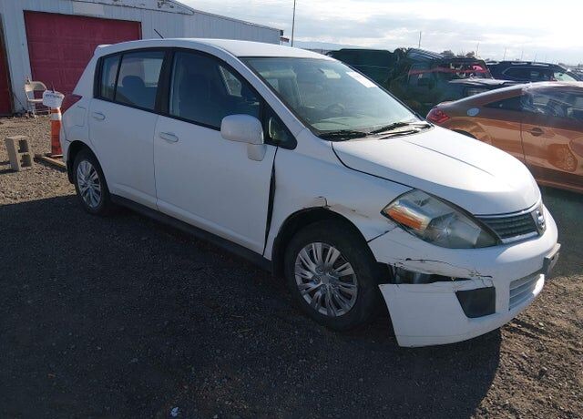 2009 NISSAN Versa