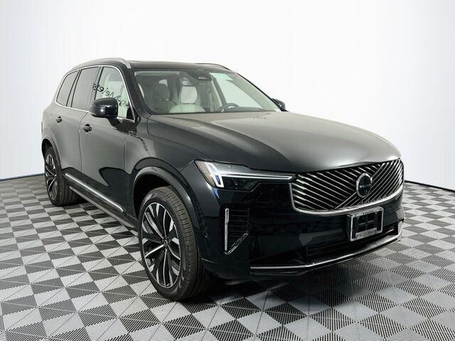 2026 VOLVO XC90