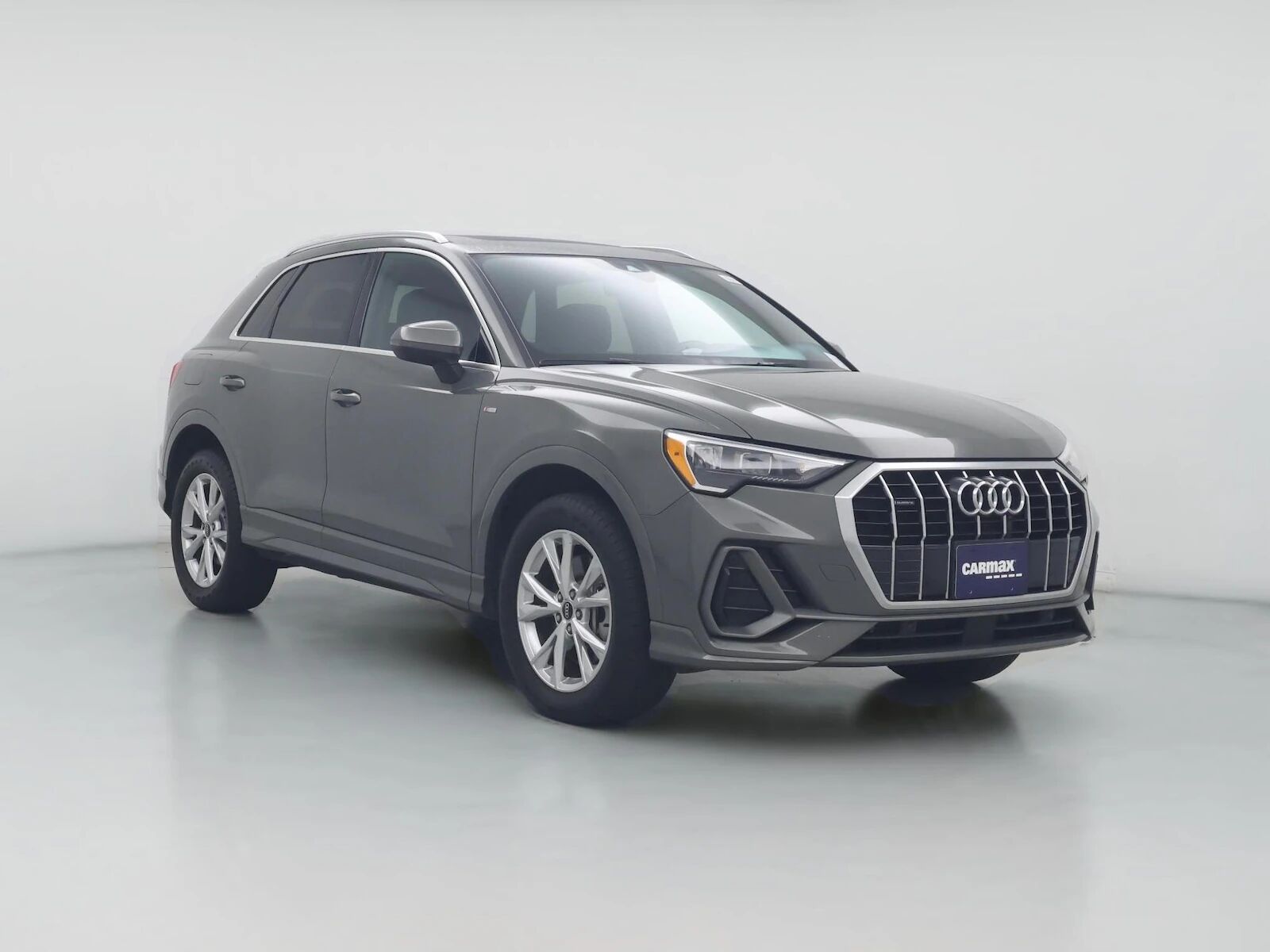 2022 AUDI Q3