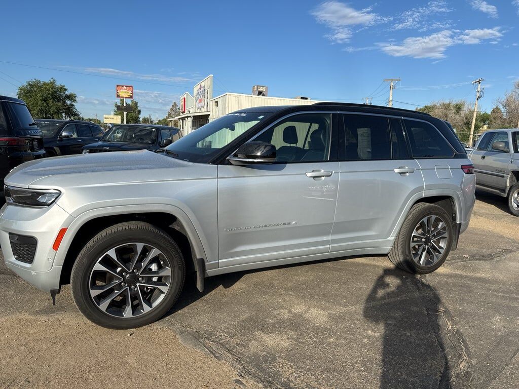 2024 JEEP Grand Cherokee