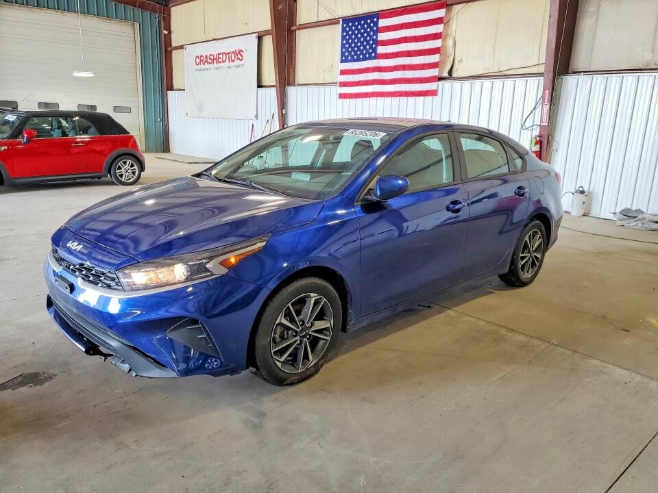 2023 KIA Forte