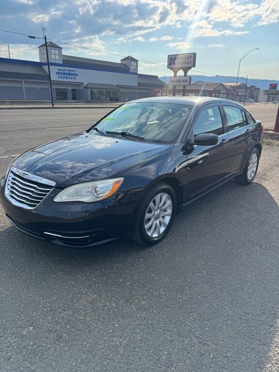 2012 CHRYSLER 200