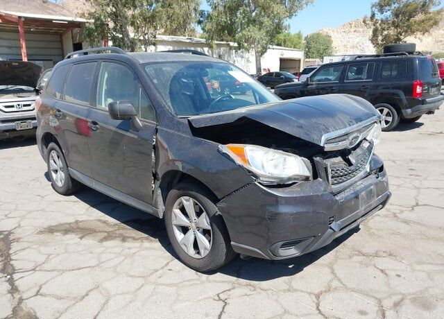 2016 SUBARU Forester