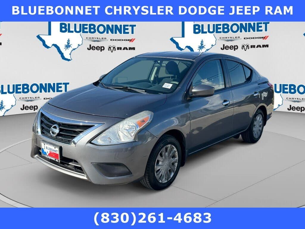 2016 NISSAN Versa