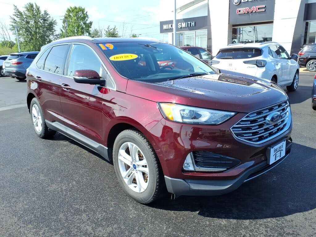 2019 FORD Edge