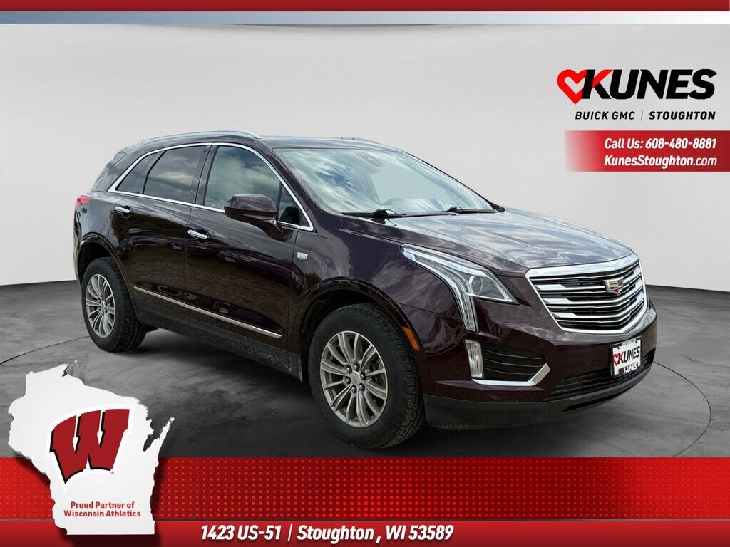 2017 CADILLAC XT5