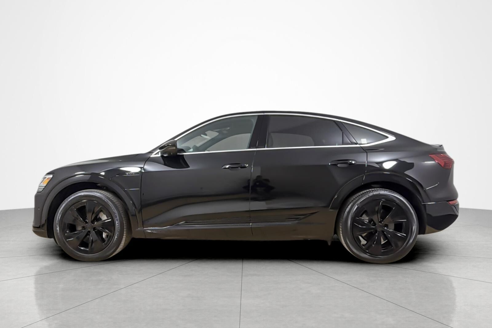 2024 Audi Q8