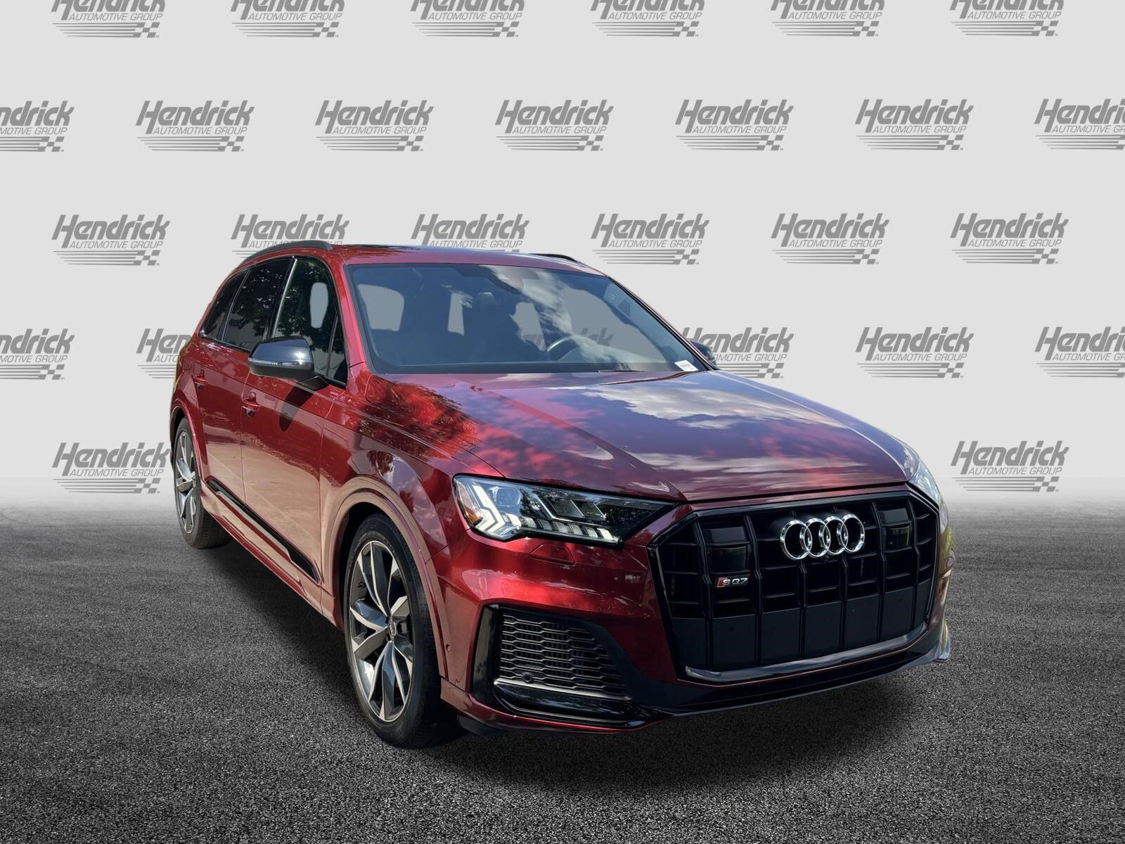 2023 Audi SQ7